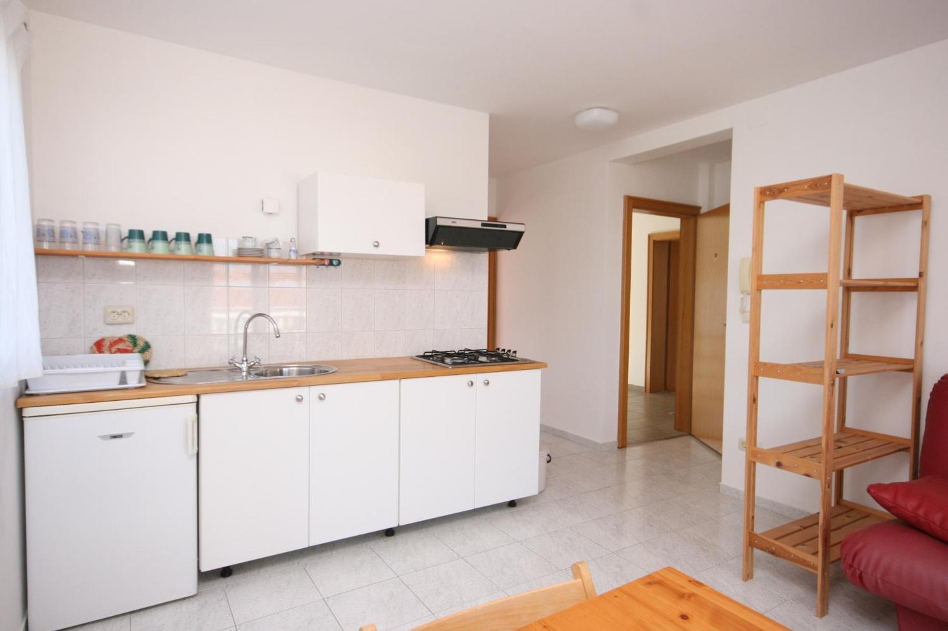 Apartments With A Parking Space Mandre, Pag - 6405 Kolan Room photo